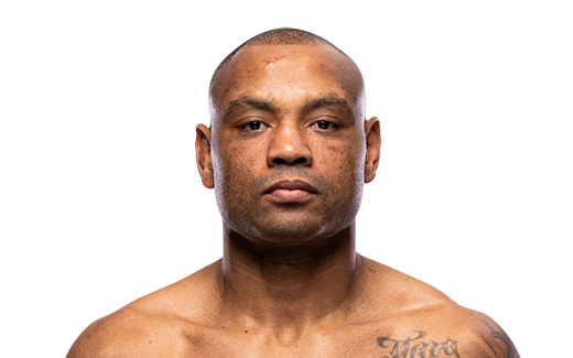 Cesar Almeida Headshot
