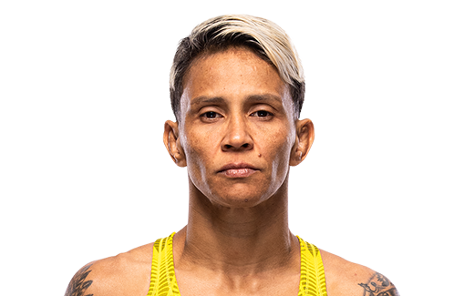 Amanda Lemos Headshot