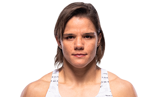 Ariane Carnelossi Headshot