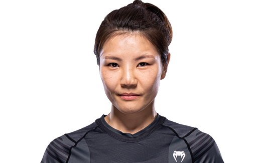 Ji Yeon Kim Headshot